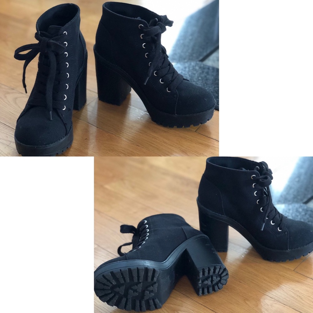 Black Round Toe Chunky Boots